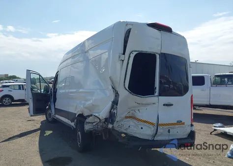 2021 Ford Transit-250 Cargo Van z USA, uszkodzony, nr VIN 1FTBR3X85MKA03949